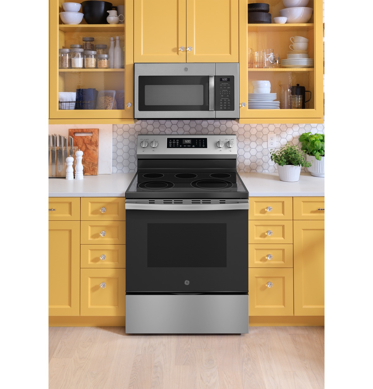 GE GRF600AVSS Range (Scratch & Dent)