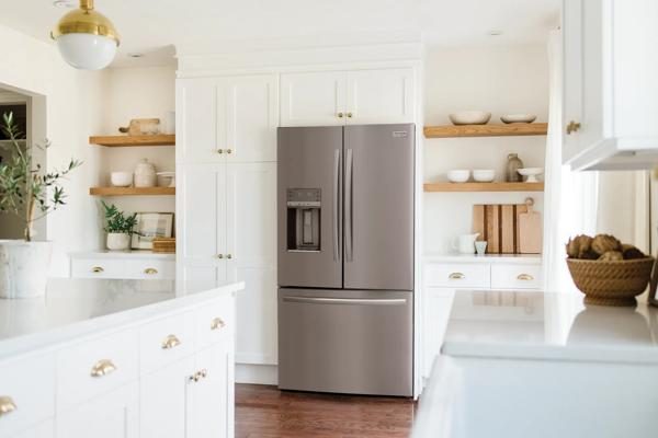 Frigaire Gallery GRFS2853AF Refrigerator (Scratch & Dent)